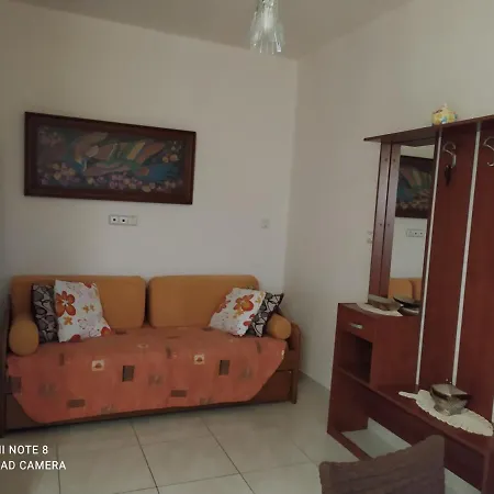 Giota's House Apartman *