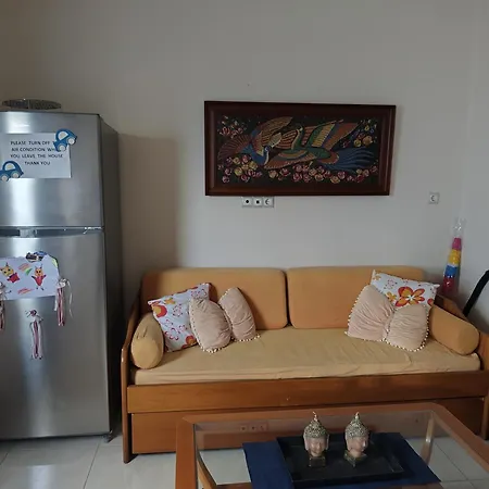 Giota's House Apartment *